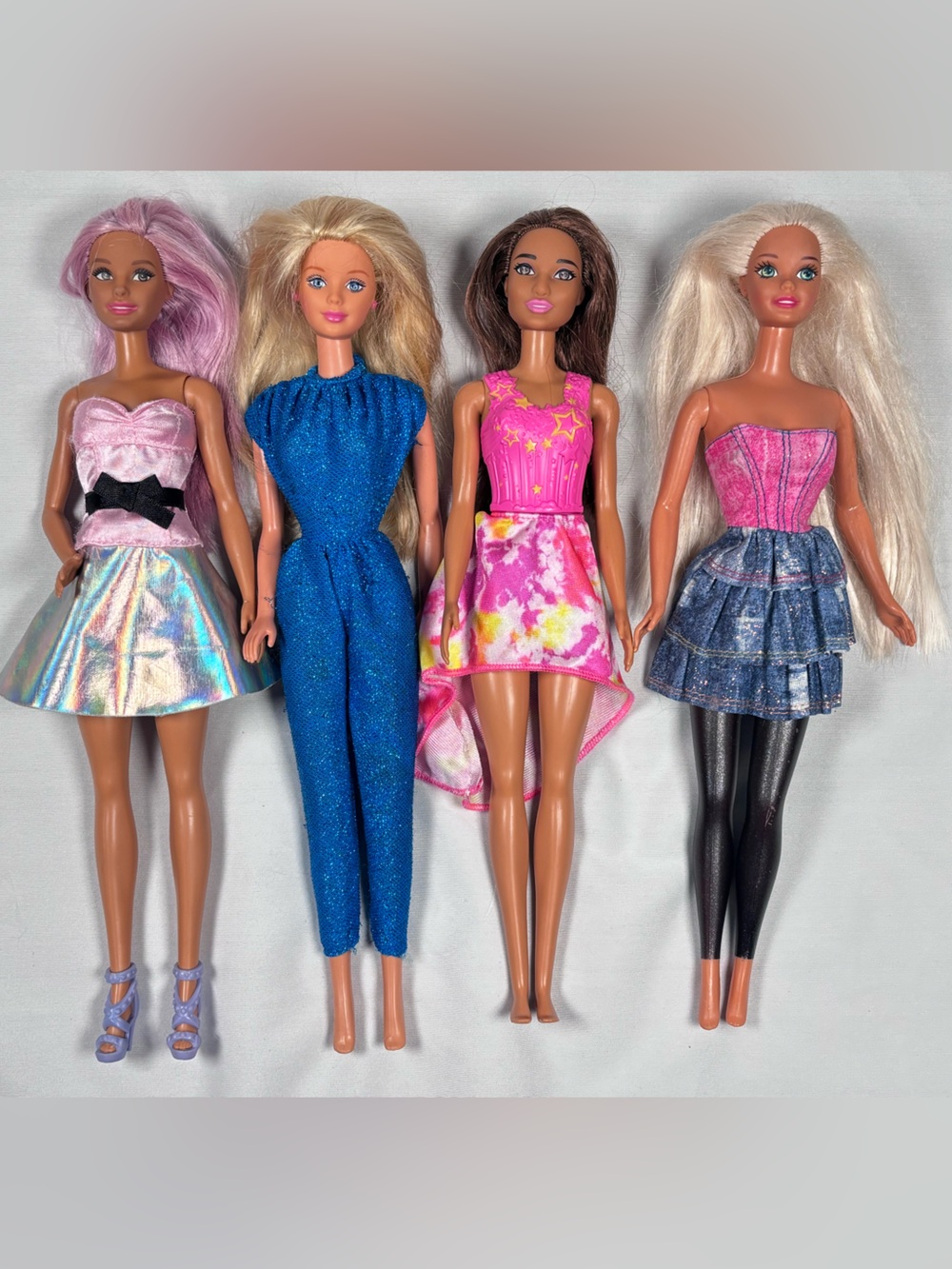 Barbie Fashion Dolls lot